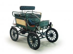 1902 Toledo Steam Runabout